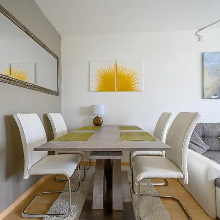 Anyroomdirect Private In Laatzen Near Exhibition Agency Apartment Hannover